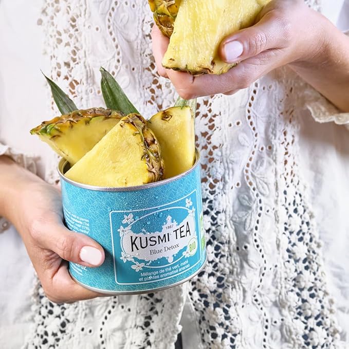 Kusmi Tea - Blue Detox - Blend of Green Tea, Mate & Pineapple - Rosehip, Rooibos, Mint, Guarana Flavours - Enjoy Hot or Iced - Loose Leaf Tea - Tin Box of 3.5 oz - Quantity for about 50 cups