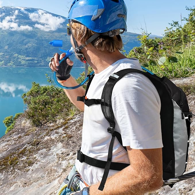 Nepest Hydration Backpack with 2L Water Bladder for Cycling, Water Backpack for Hiking Running, Lightweight Hydration Pack, Grey