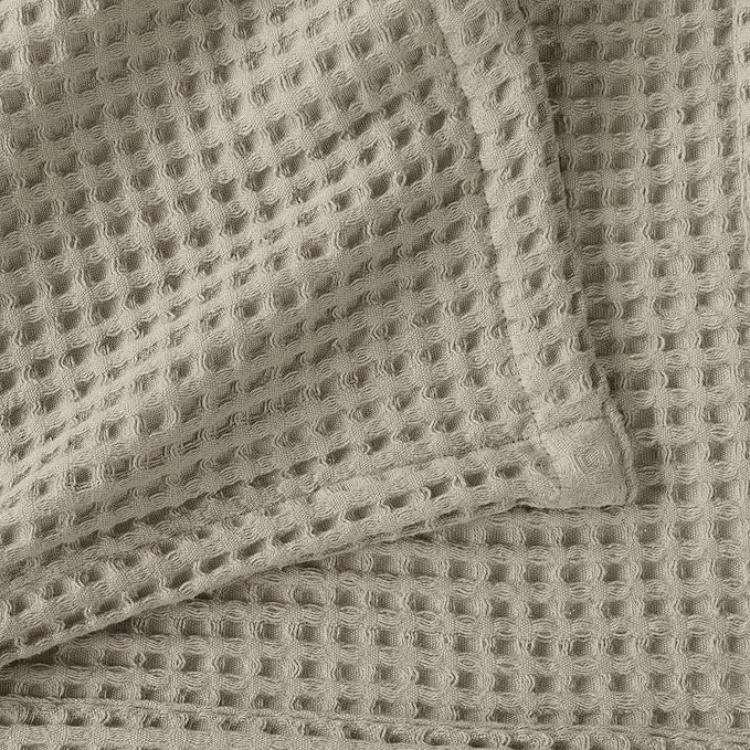 100% Cotton Waffle Weave Bed Blanket | Soft, Breathable, and Lightweight Blanket for All-Season | Perfect for Layering | Brielle Collection (Full/Queen, Linen)